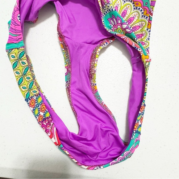 Trina Turk Folkloric Festival Paisley Bikini Size 8 - Picture 5 of 9